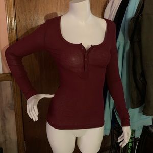 Red long sleeves shirt